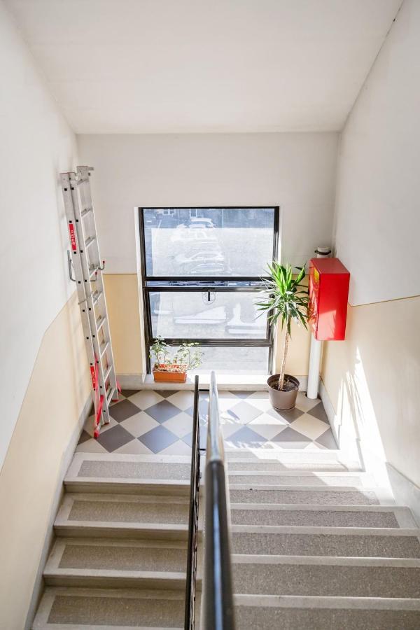 Relax Into Loft Living At A Light-Filled City Escape 부다페스트 외부 사진
